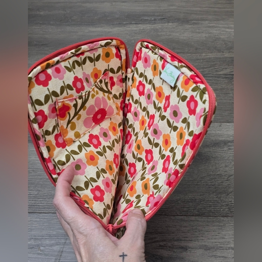 Vera Bradley Floral Tablet Sleeve EUC Pink Green Orange - Picture 5 of 6